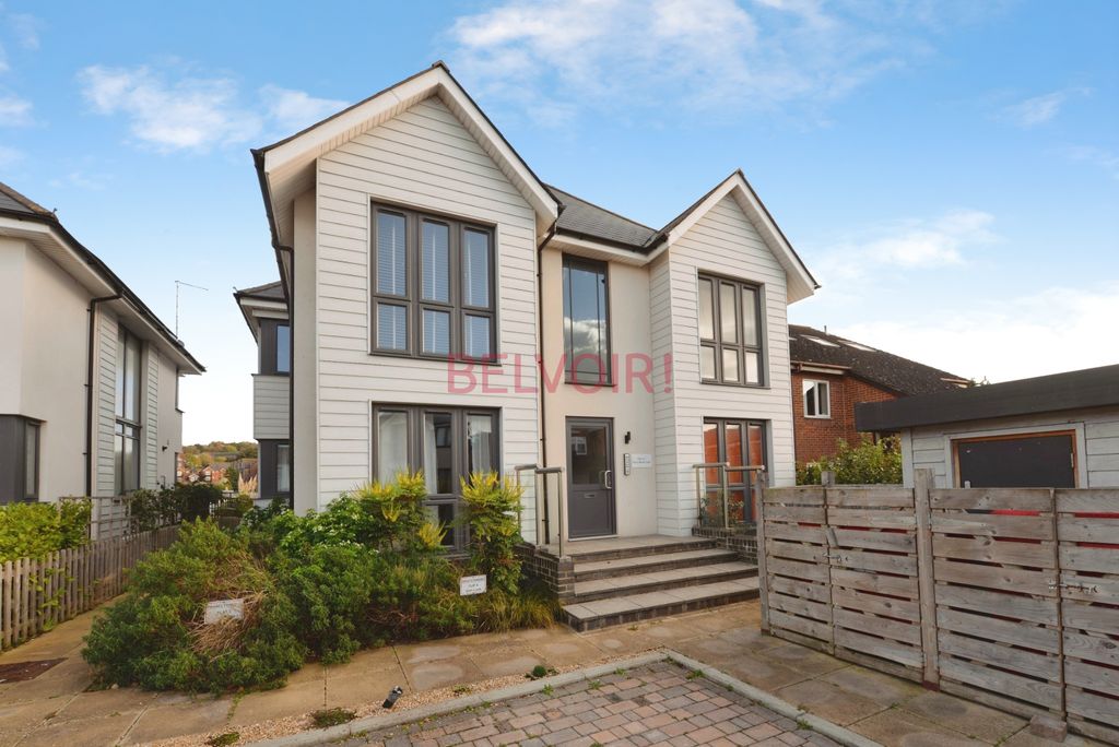 Additional image 12 of 2 bed flat for salePriory Road, St Denys, Southampton SO17