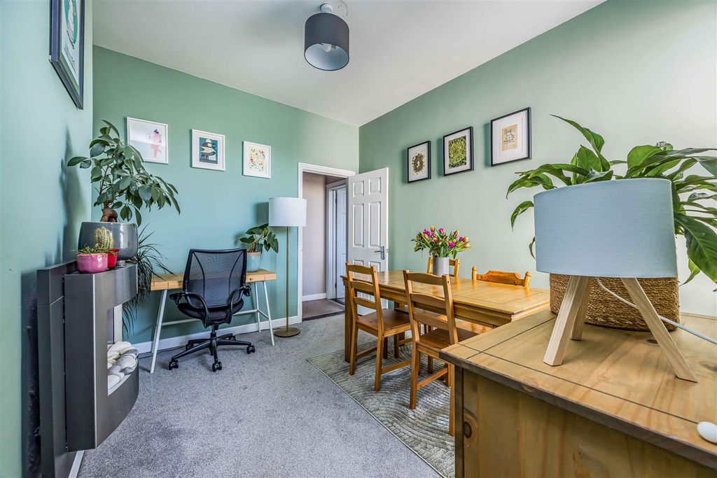 Additional image 4 of 1 bed flat for saleOrchard Road, Southsea PO4