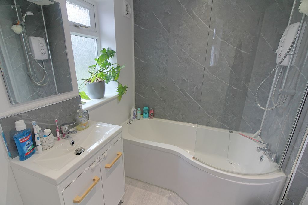 Additional image 15 of 3 bed town house for saleOrson Drive, Wigston, Leicester LE18