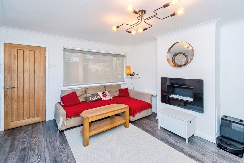 Additional image 6 of 3 bed end terrace house for salePetworth Gardens, Southampton, Hampshire SO16