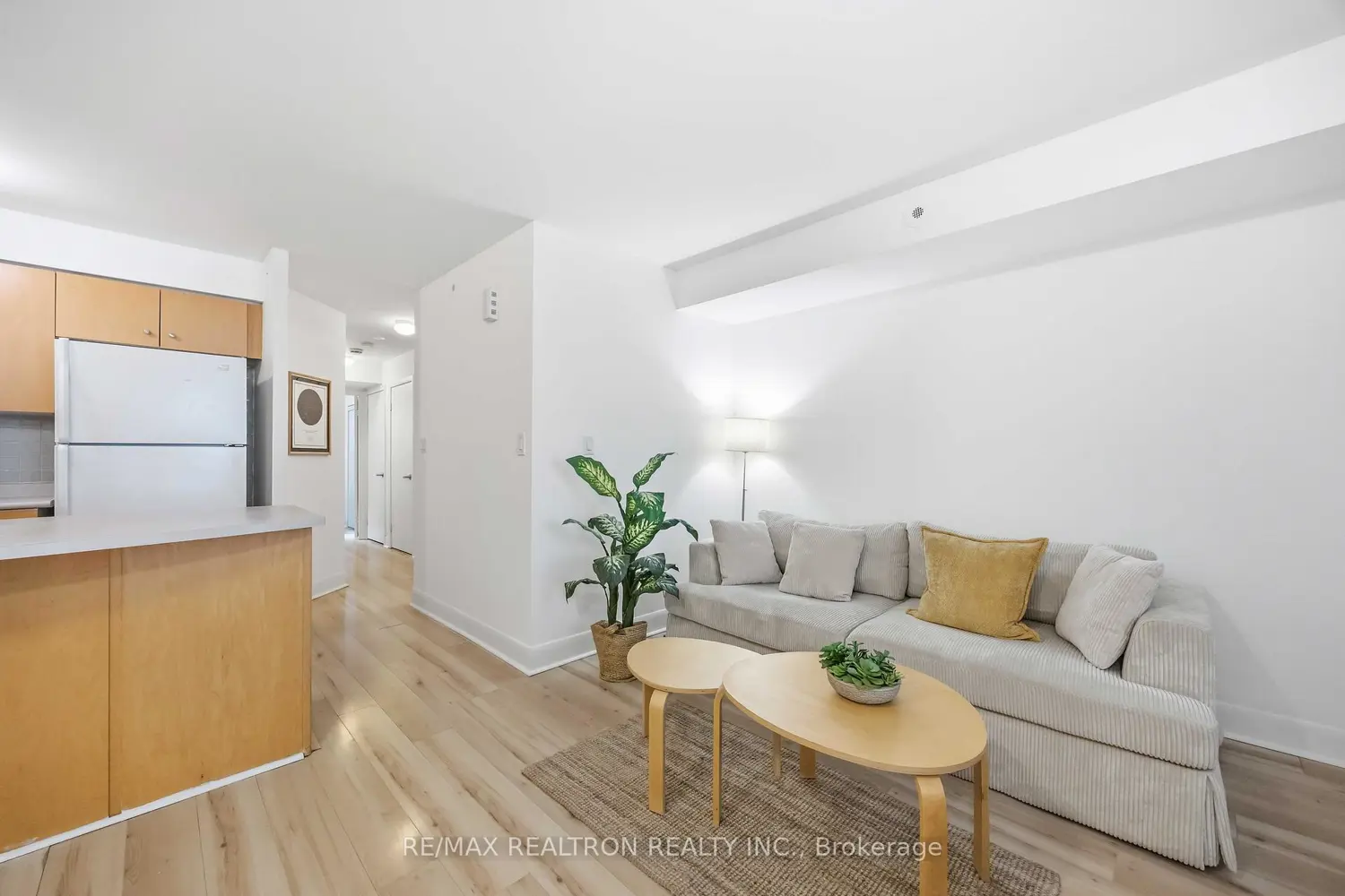 Additional image 5 of 415 Jarvis Street 121