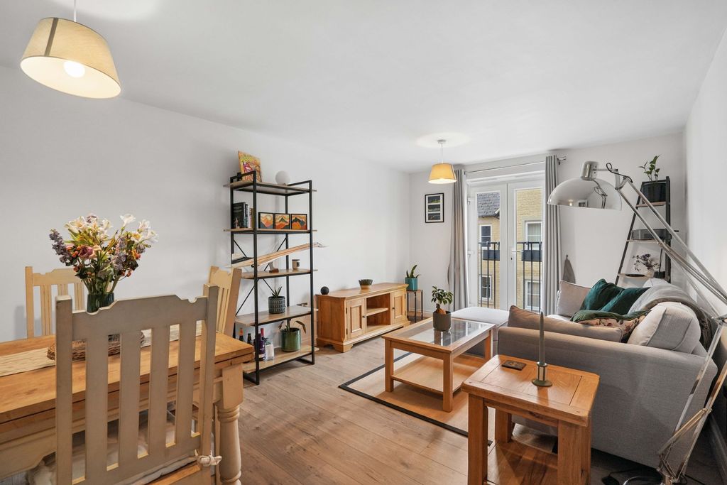 Additional image 11 of 2 bed flat for salePriory Mill Lane, Witney OX28