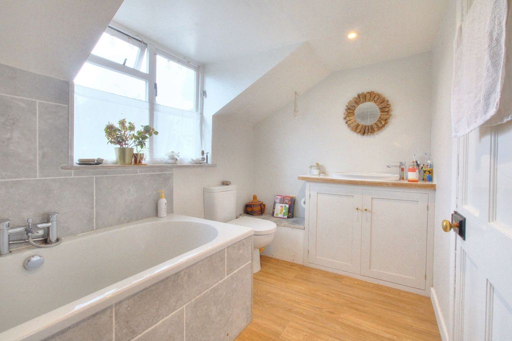 Additional image 11 of 3 bed semi-detached house for saleCalifornia, Woodbridge IP12
