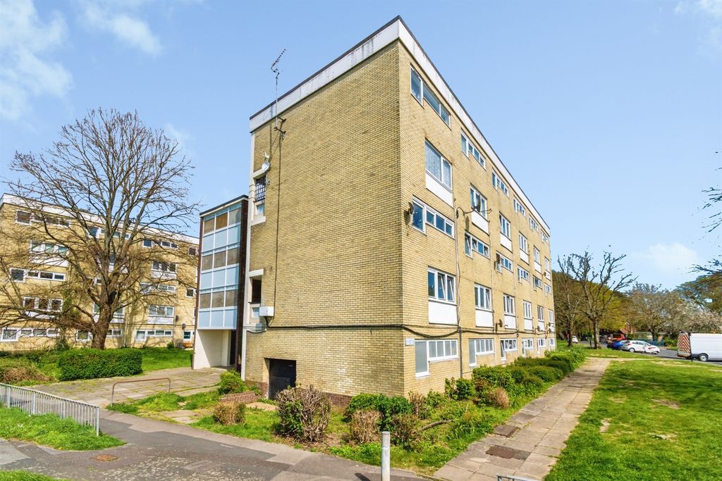 Additional image 18 of 2 bed flat for saleTaranto Road, Southampton SO16