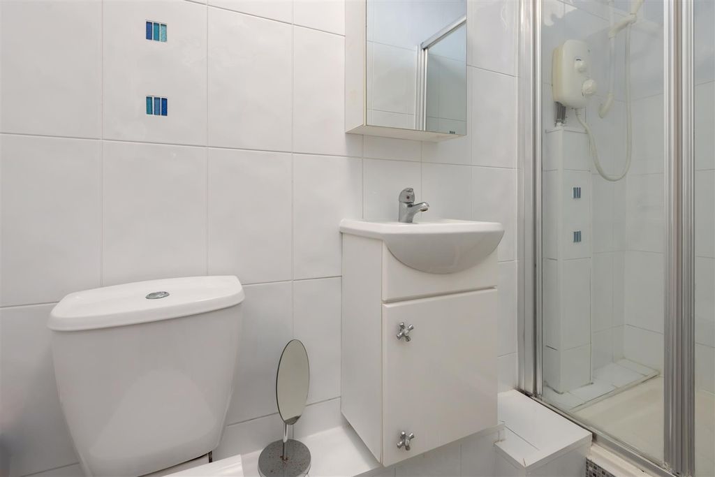 Additional image 21 of 5 bed detached house for saleIsland Wall, Whitstable CT5