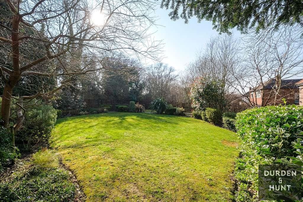 Additional image 34 of 2 bed flat for saleWhitehall Road, Woodford Green IG8