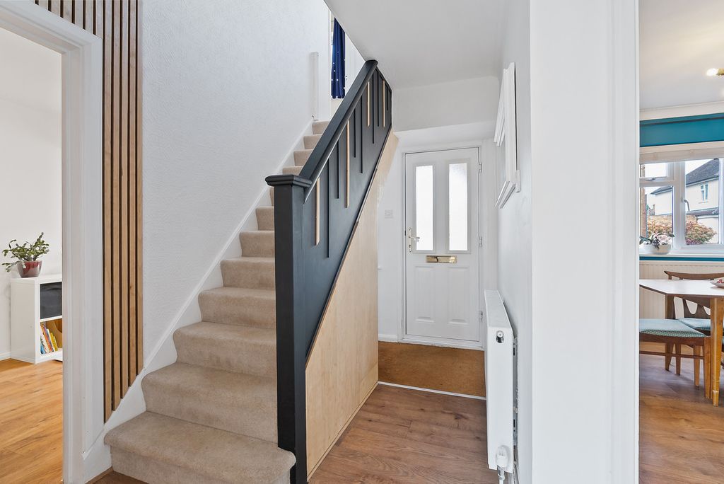 Additional image 15 of 4 bed detached house for saleFontmell Park, Ashford TW15