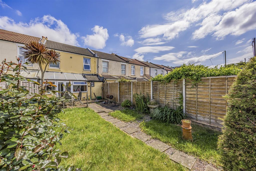 Additional image 15 of 3 bed terraced house for saleDover Road, Portsmouth PO3