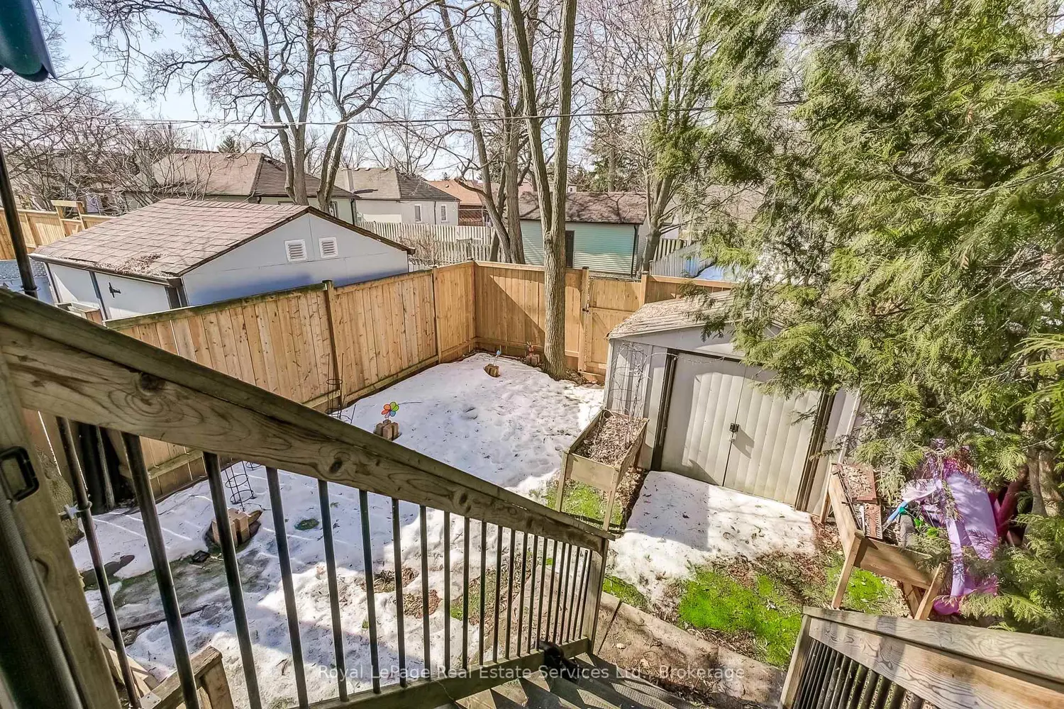 Additional image 14 of 176 Leyton Avenue
