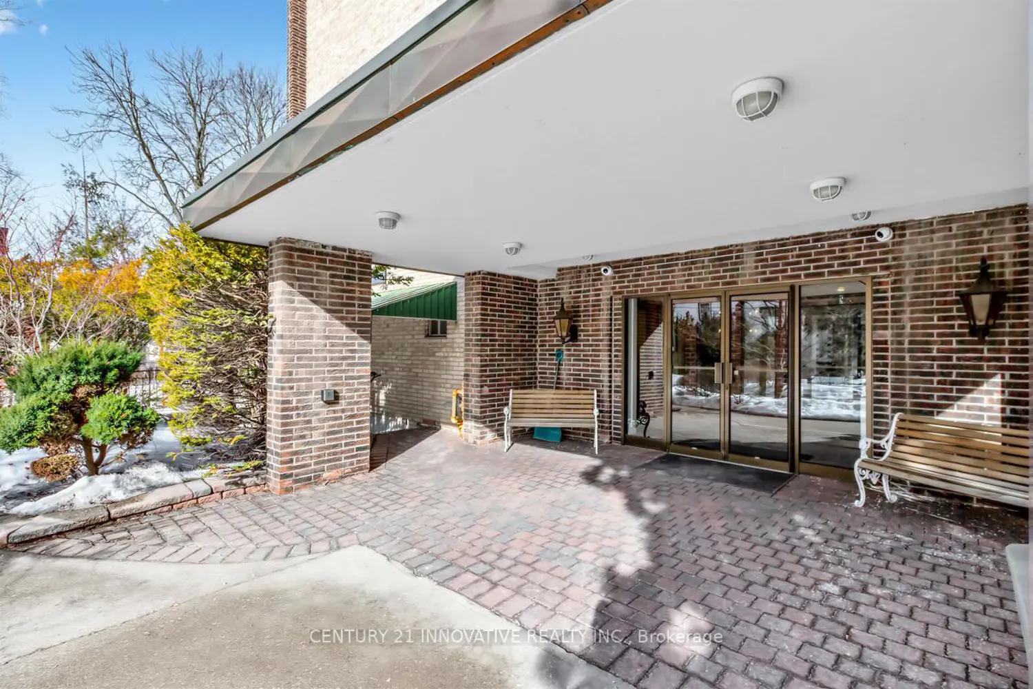 67 Richmond Street 504