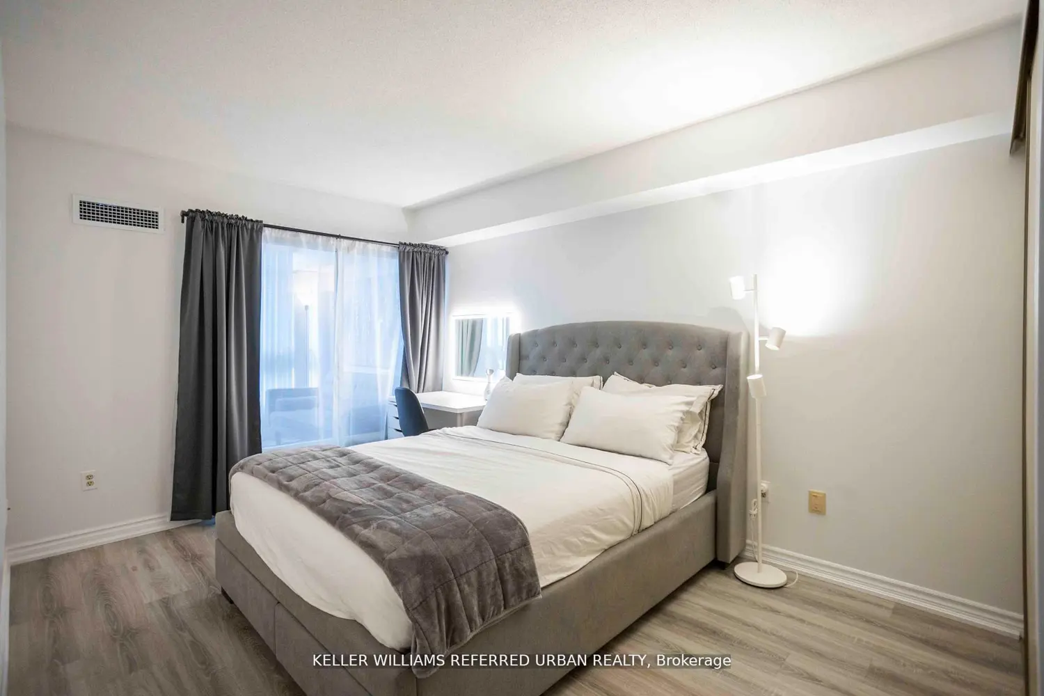 Additional image 8 of 3233 Eglinton Avenue 1812