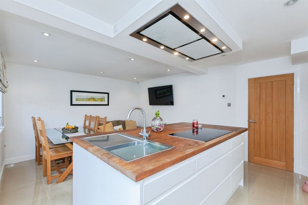 Additional image 6 of 4 bed detached house for saleCrossland Row, Burbage, Hinckley LE10