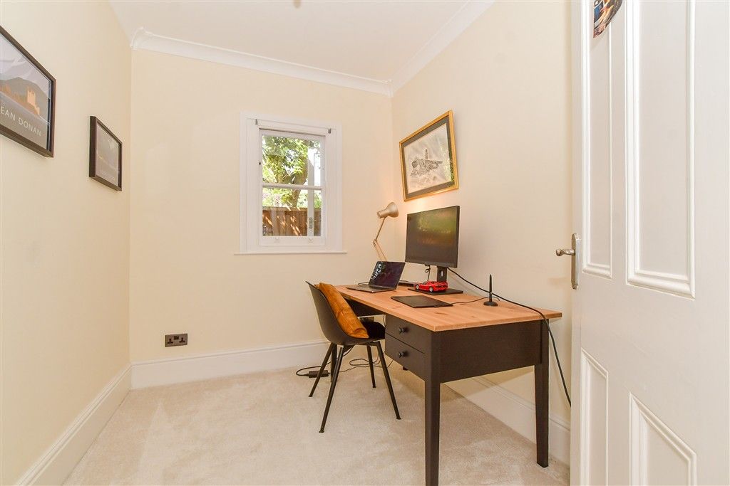 Additional image 9 of 2 bed maisonette for saleGlebe Avenue, Woodford Green, Essex IG8