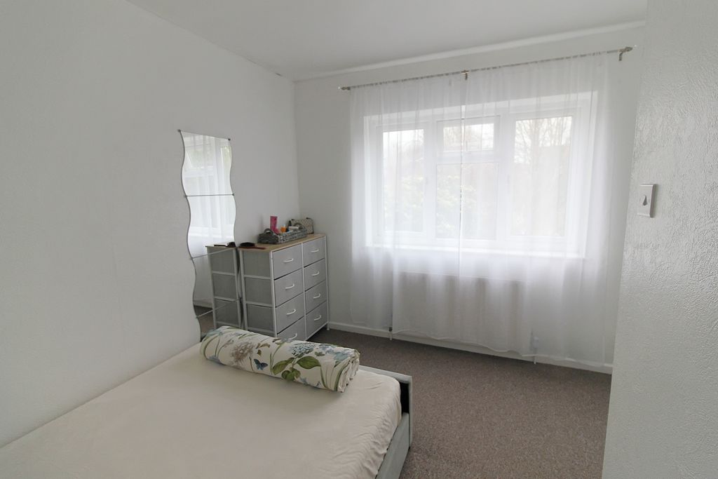 Additional image 13 of 4 bed semi-detached house for saleRosemead Drive, Oadby LE2