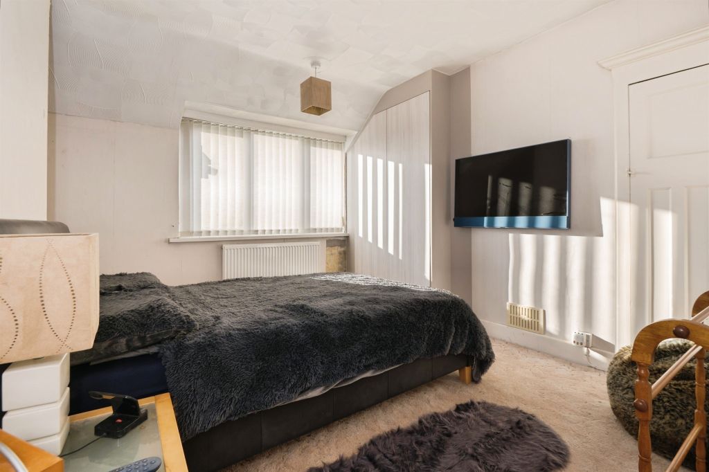Additional image 8 of 2 bed semi-detached house for saleOlive Road, Southampton SO16