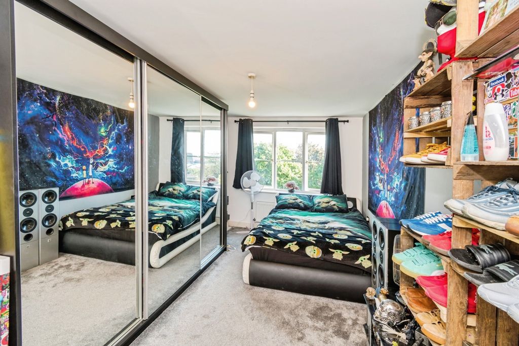 Additional image 5 of 2 bed flat for saleRiverdale Court Paynes Road, Southampton SO15