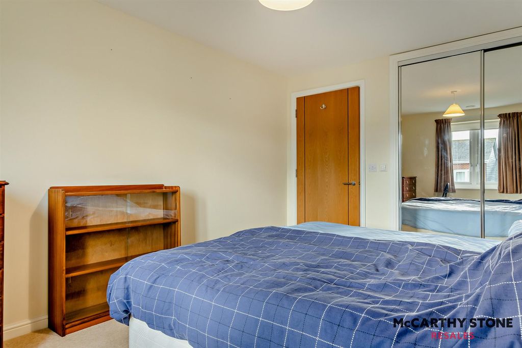 Additional image 36 of 2 bed flat for saleSomers Brook Court, Newport, Isle Of Wight PO30