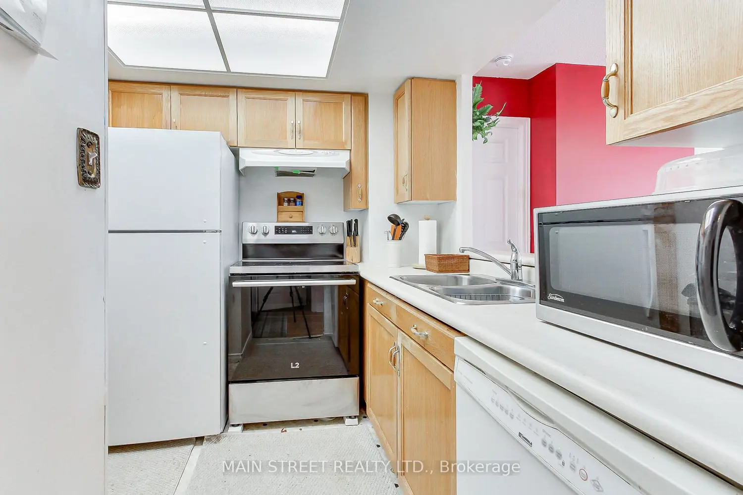270 Davis Drive 211 photo 4