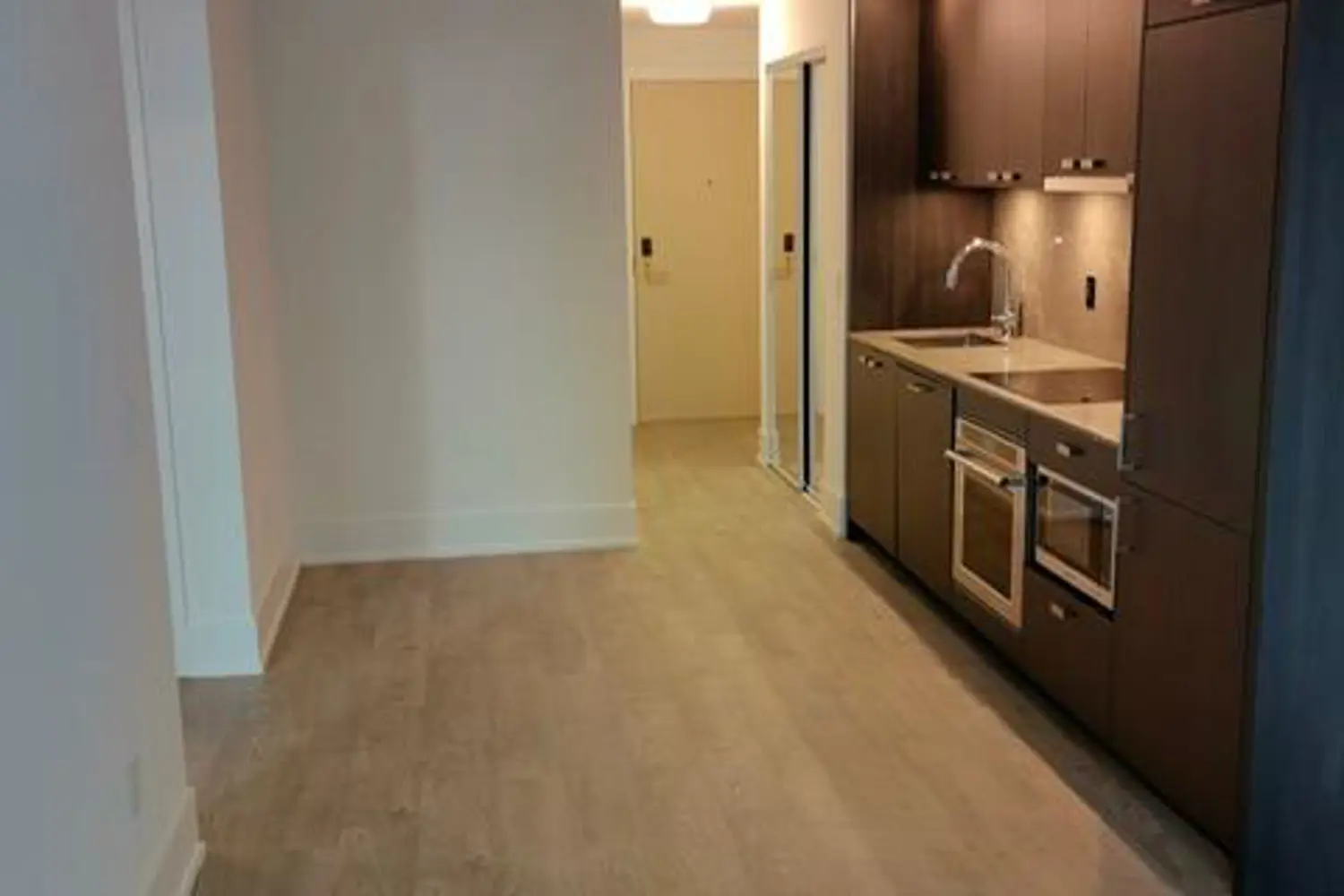Additional image 8 of 480 Front Street 1011