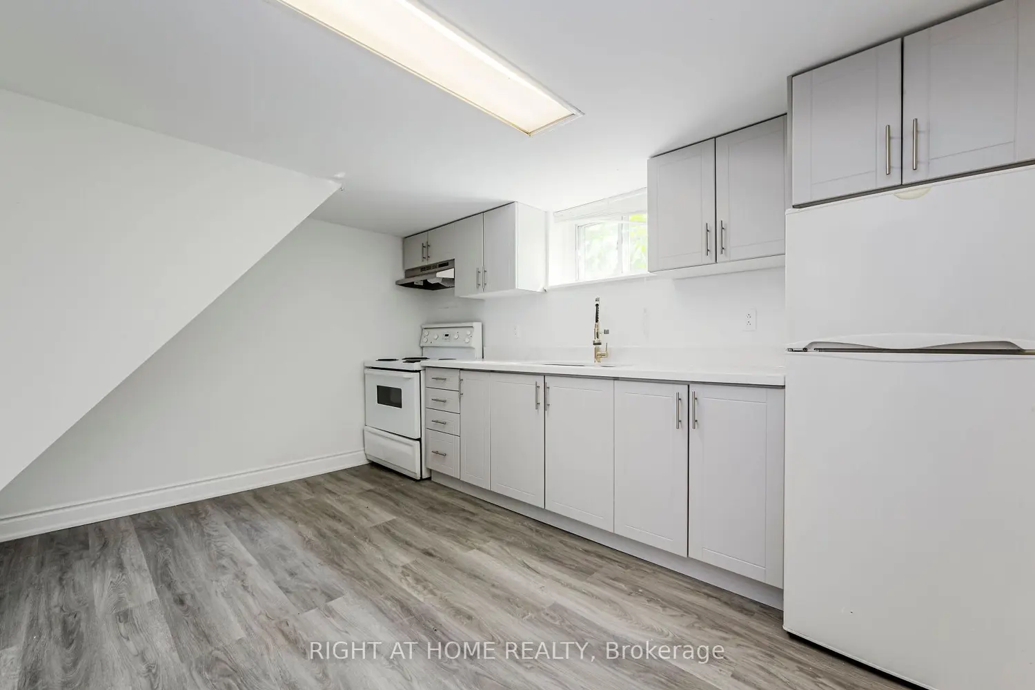 Additional image 9 of 32 Florens Avenue