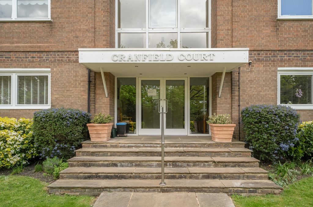 Additional image 19 of 2 bed flat for saleCranfield Court, Sunset Avenue, Woodford Green IG8