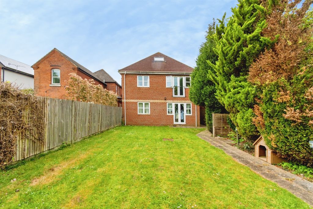 Additional image 9 of 1 bed flat for saleWinchester Road, Southampton SO16