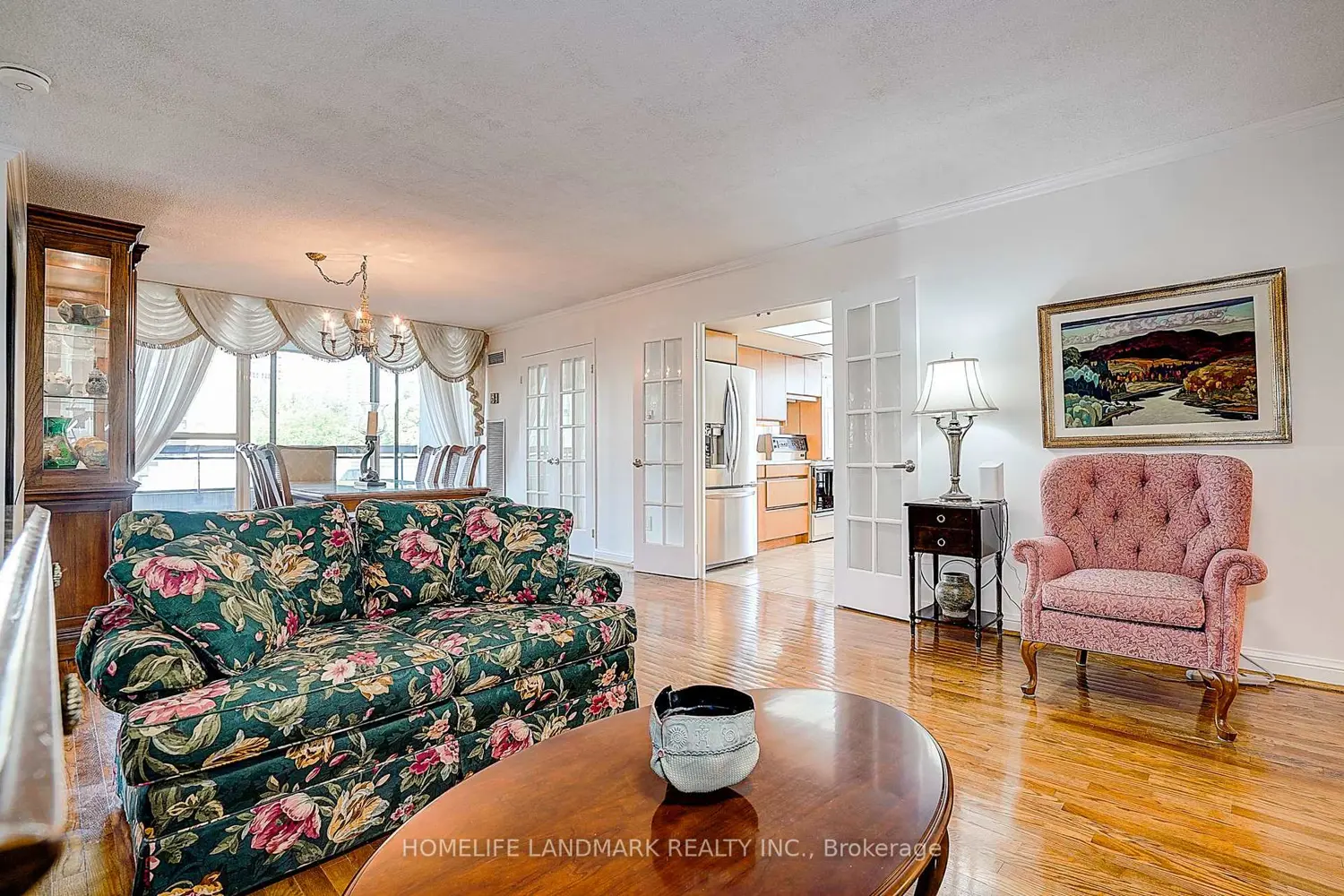 Additional image 5 of 130 Carlton Street 503