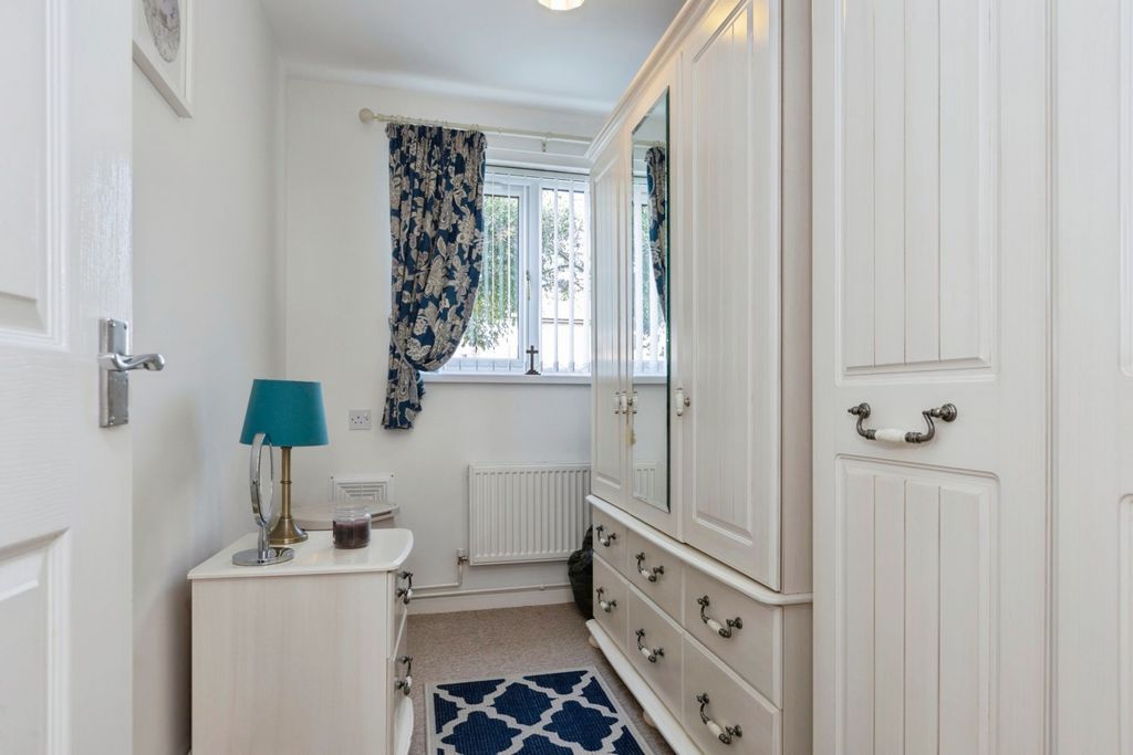 Additional image 9 of 2 bed flat for saleVale End, Leicester LE7