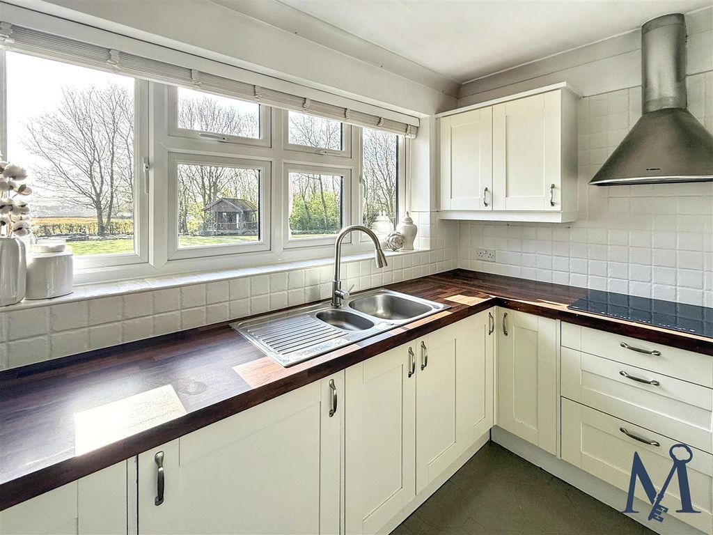 Additional image 8 of 5 bed detached bungalow for saleWorthington Lane, Newbold Coleorton, Coalville LE67