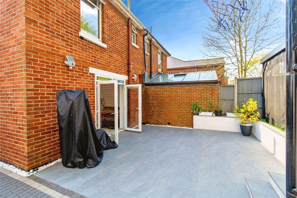 Additional image 25 of 3 bed semi-detached house for saleOsborne Road South, Southampton, Hampshire SO17