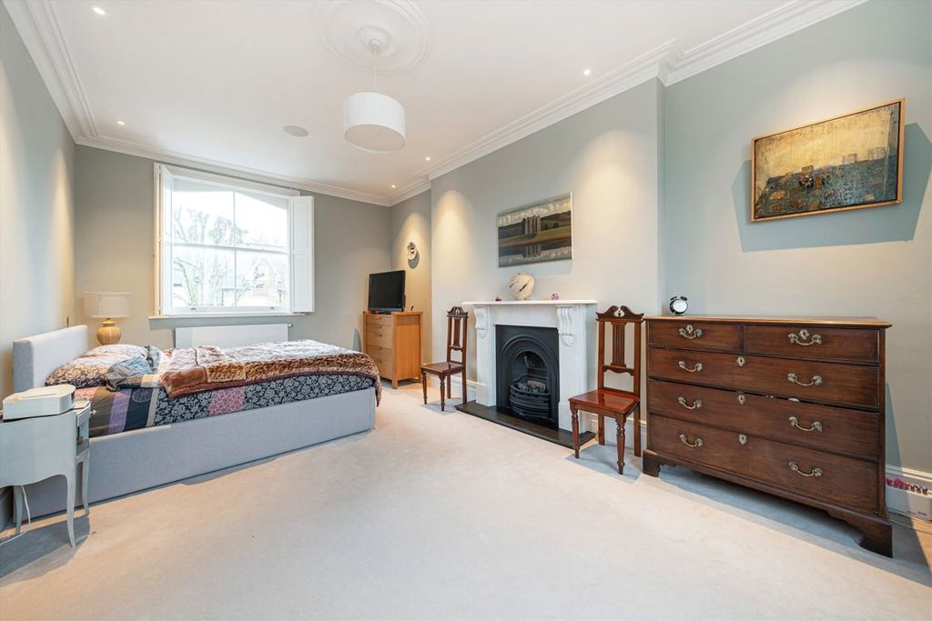 Additional image 10 of 5 bed property for saleKings Road, Richmond TW10