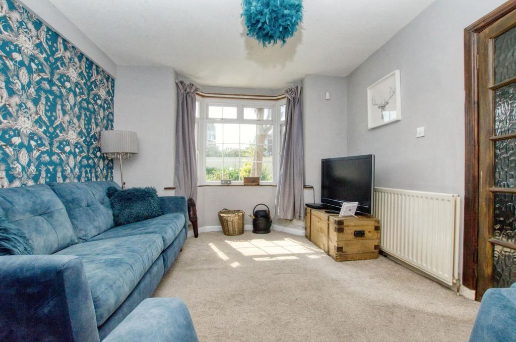 Additional image 3 of 3 bed semi-detached house for saleCornwall Road, Southampton SO18