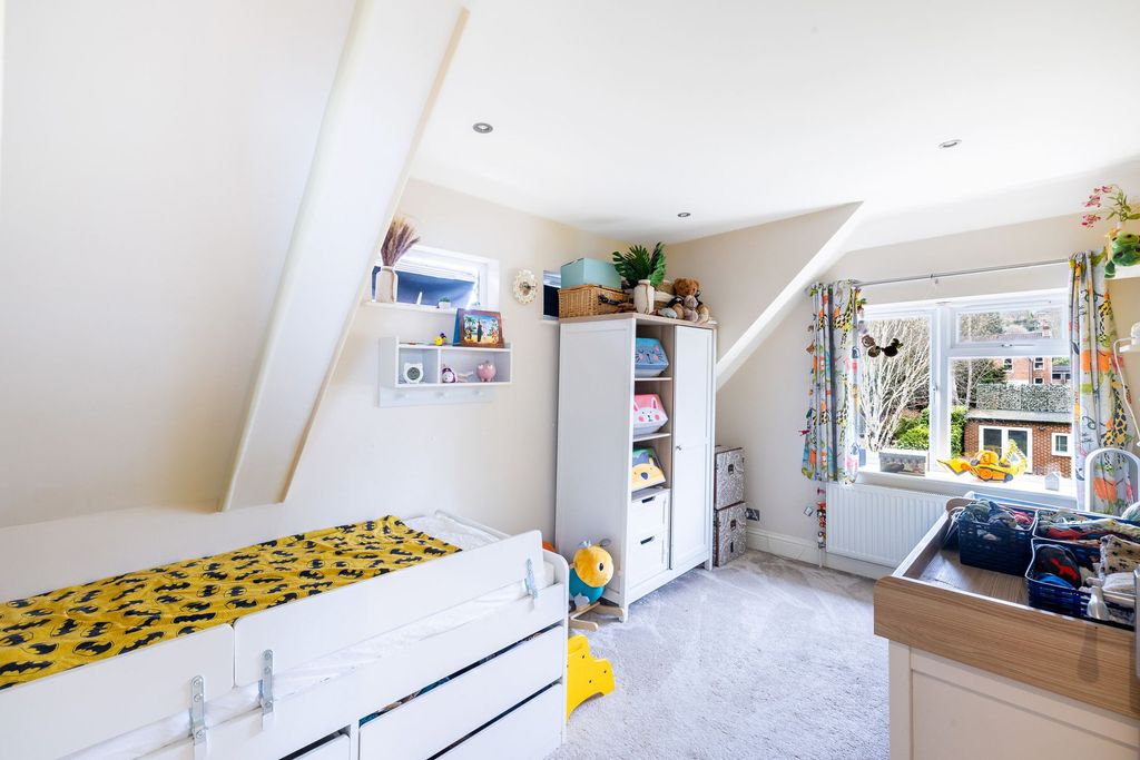 Additional image 10 of 3 bed detached house for saleDownsway, Whyteleafe CR3