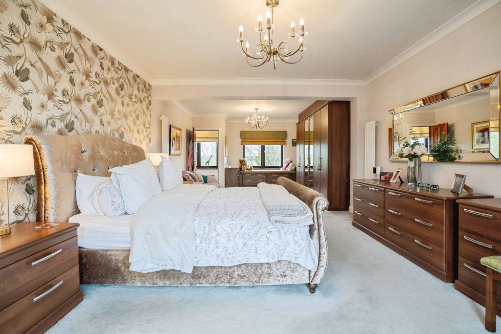 Additional image 49 of 4 bed detached house for saleHough Green Road, Widnes WA8