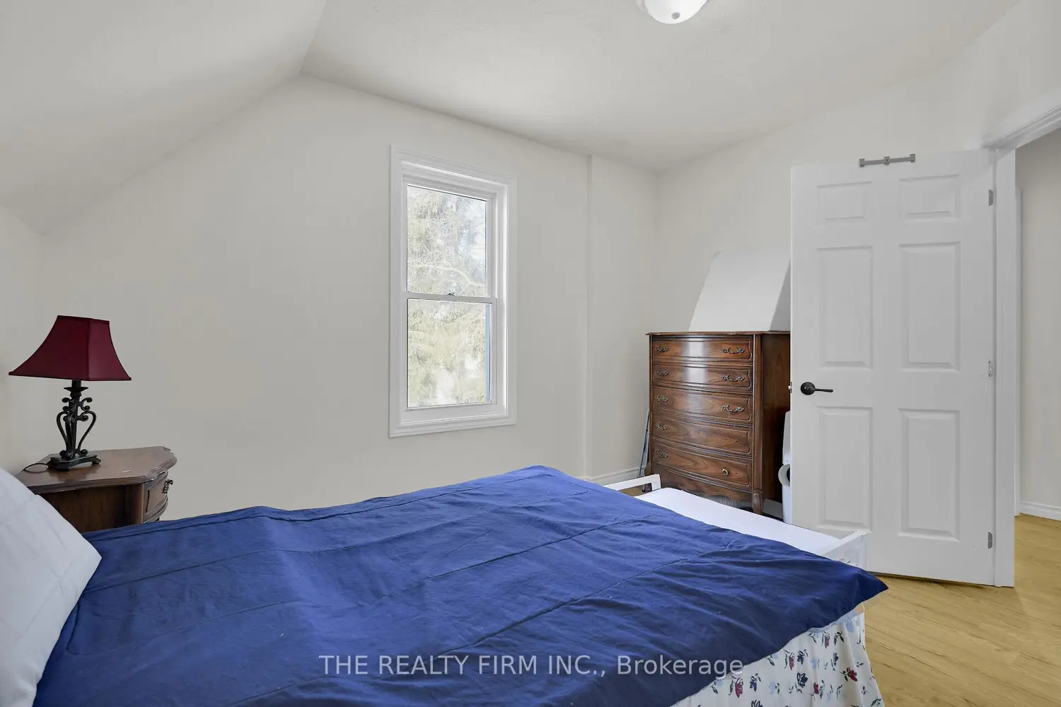 Additional image 14 of 924 Princess Avenue