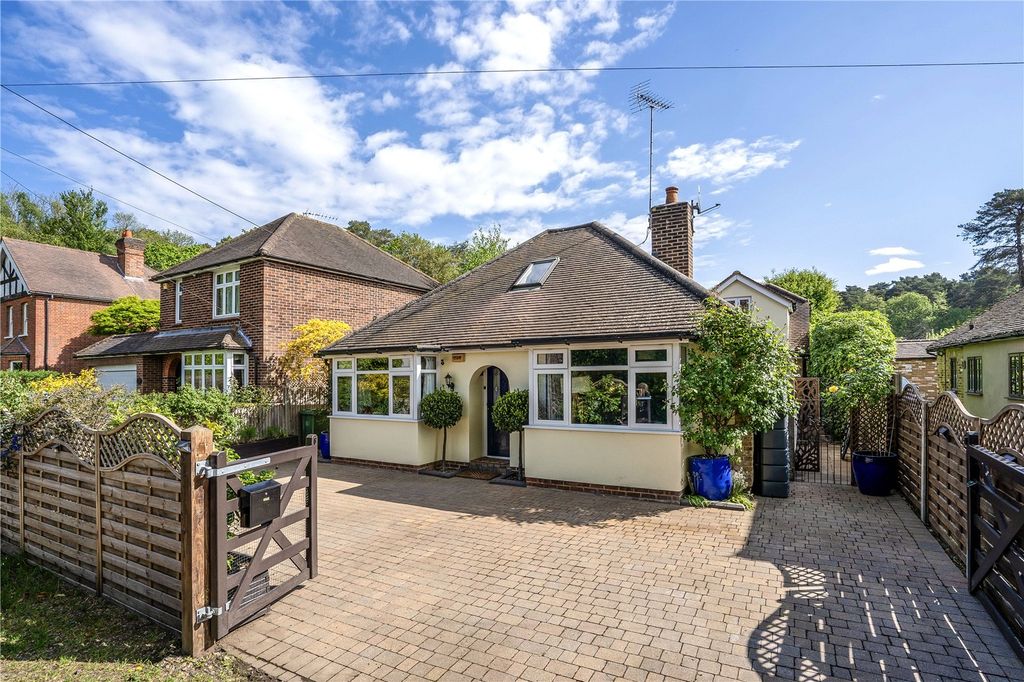 4 bed detached house for saleKings Lane, Windlesham, Surrey GU20