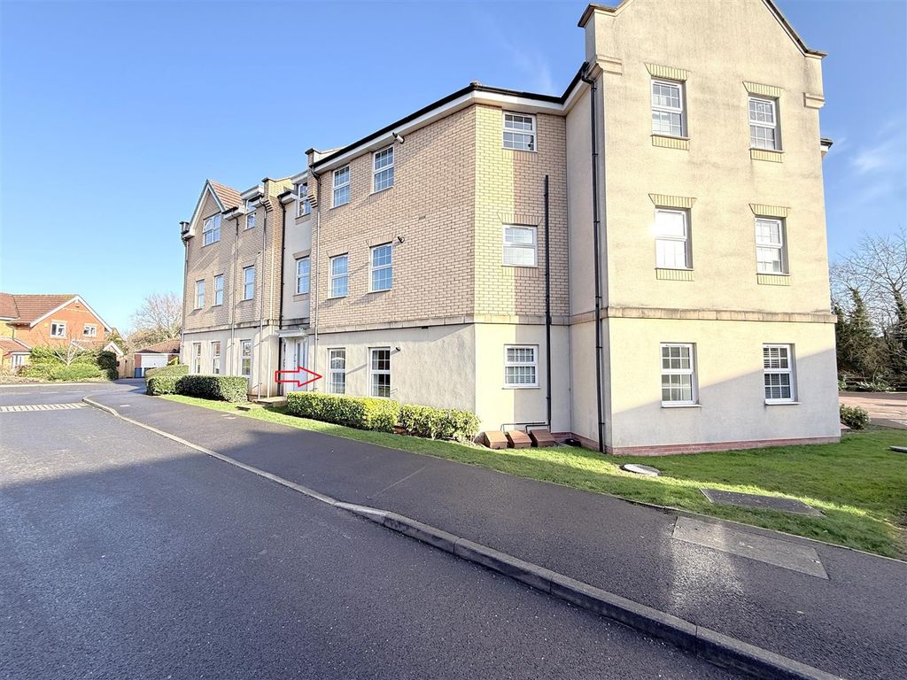 2 bed flat for saleSwale Grove, Bingham NG13