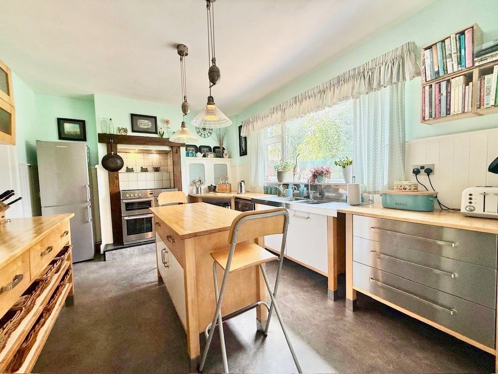 Additional image 5 of 3 bed property for saleHigh Street, Colsterworth, Grantham NG33