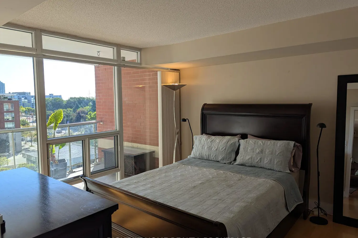 Additional image 11 of 550 Queens Quay 608