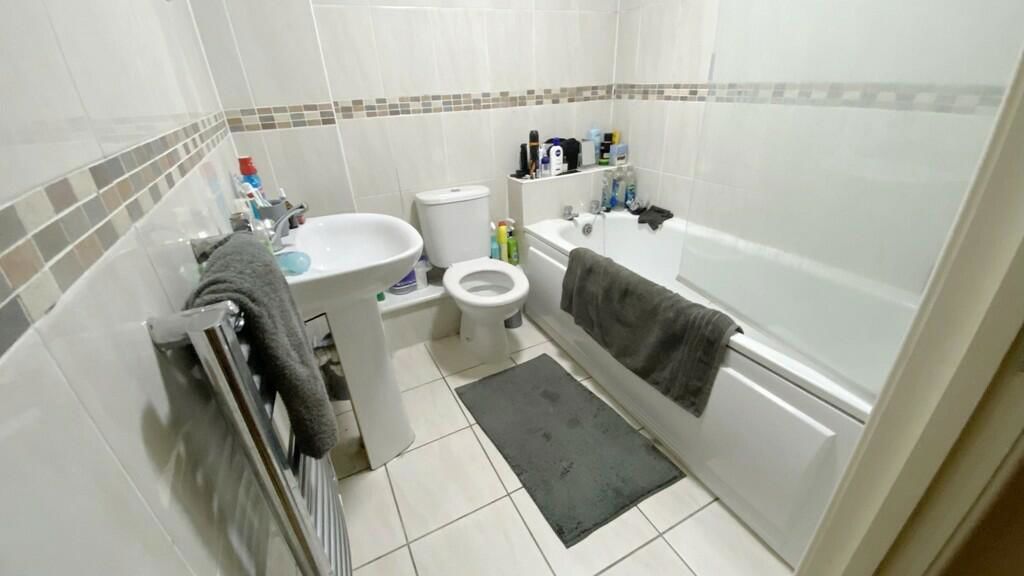Additional image 9 of 1 bed flat for saleManor Park Avenue, Portsmouth PO3