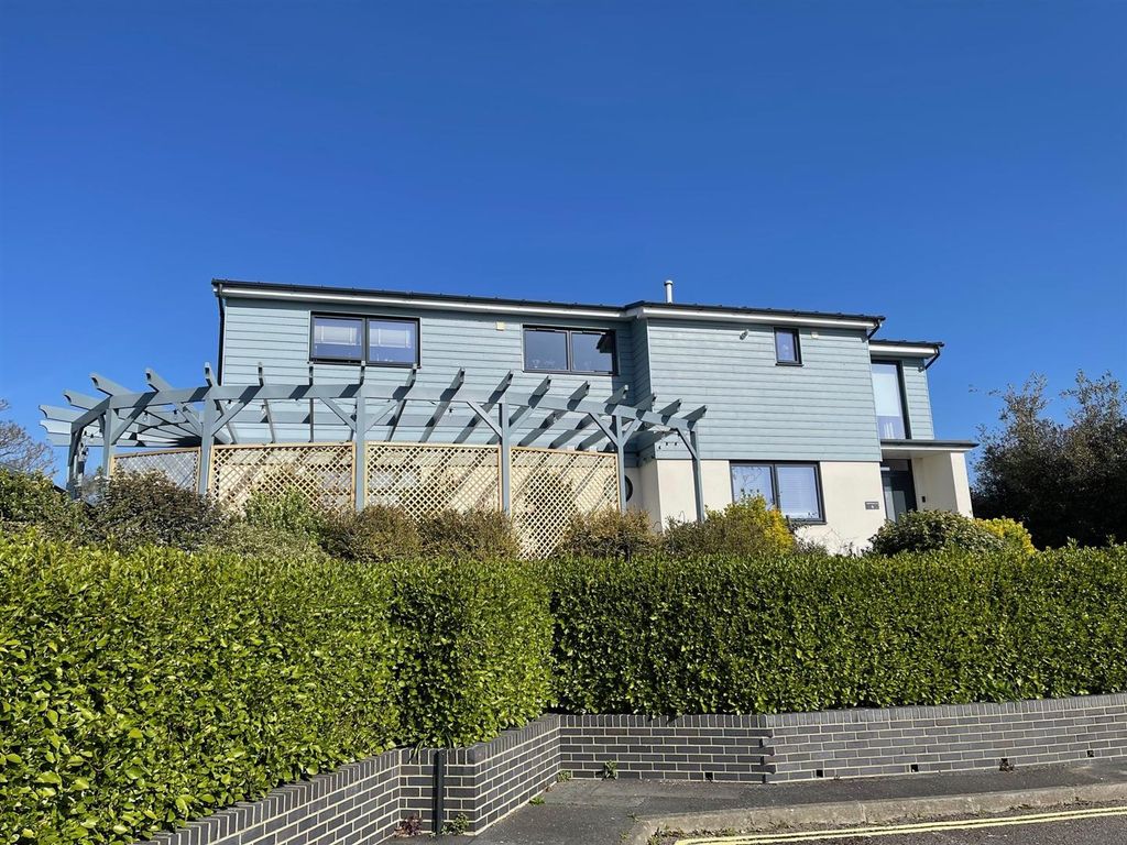 Additional image 28 of 4 bed detached house for saleYarmouth, Isle Of Wight PO41