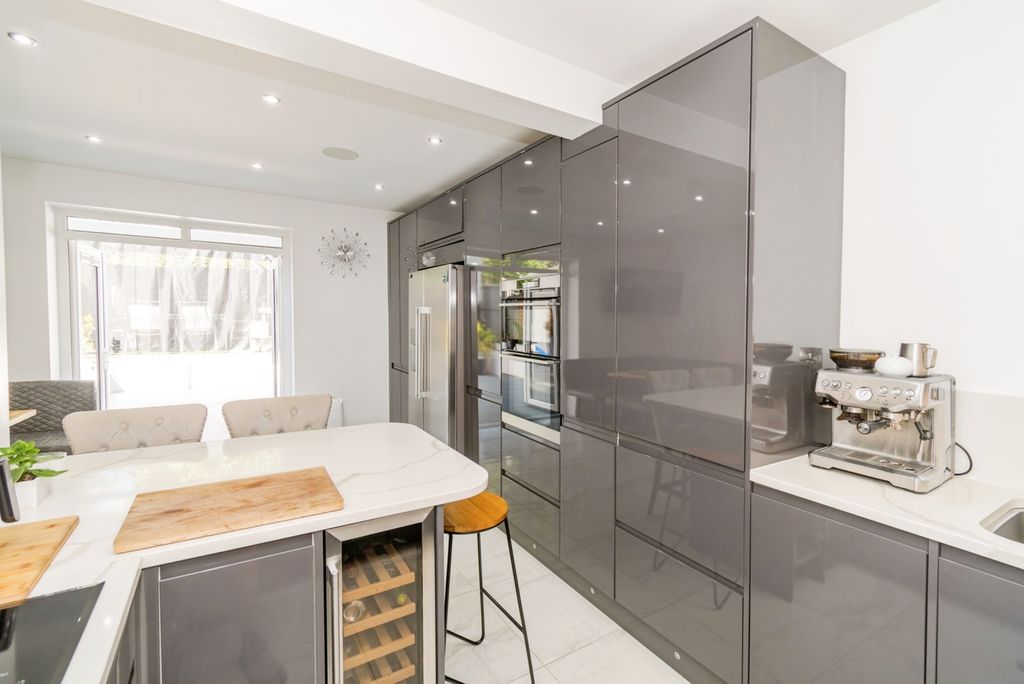 Additional image 6 of 3 bed semi-detached house for saleOsborne Road South, Southampton, Hampshire SO17