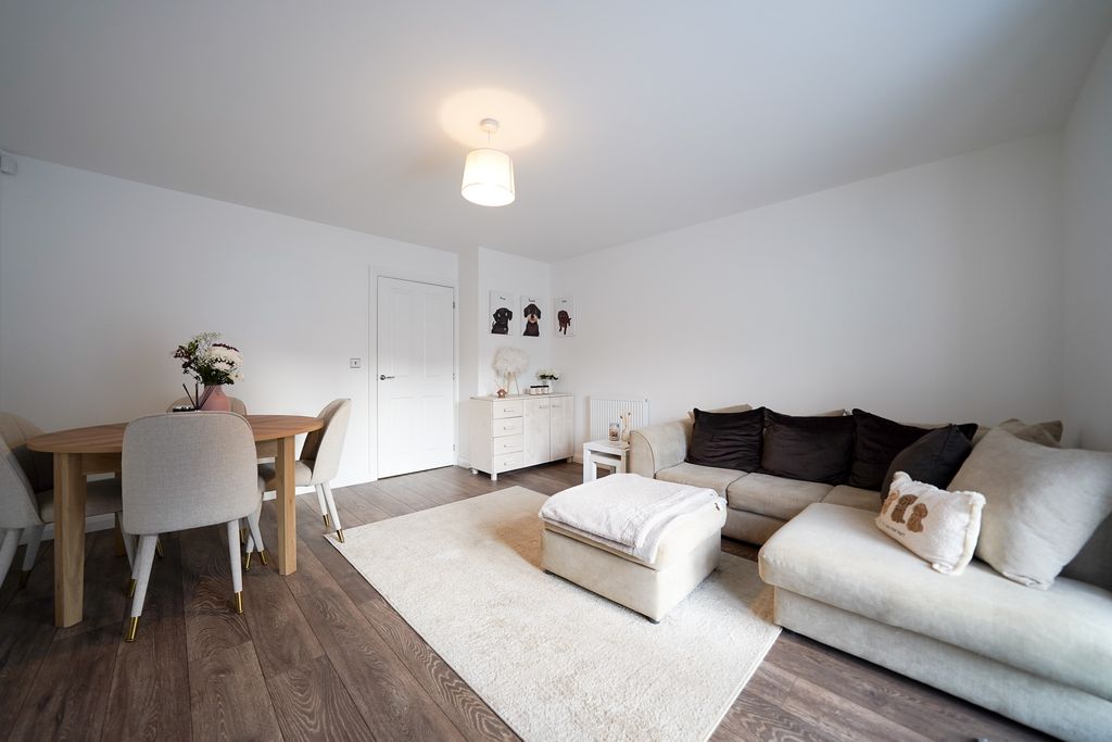 2 bed semi-detached house for saleWaterfall Close, Barlestone, Nuneaton, Warwickshire CV13 photo 3