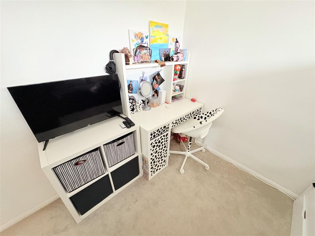 Additional image 7 of 2 bed flat for saleBeech Court, Spring Road, Southampton SO19