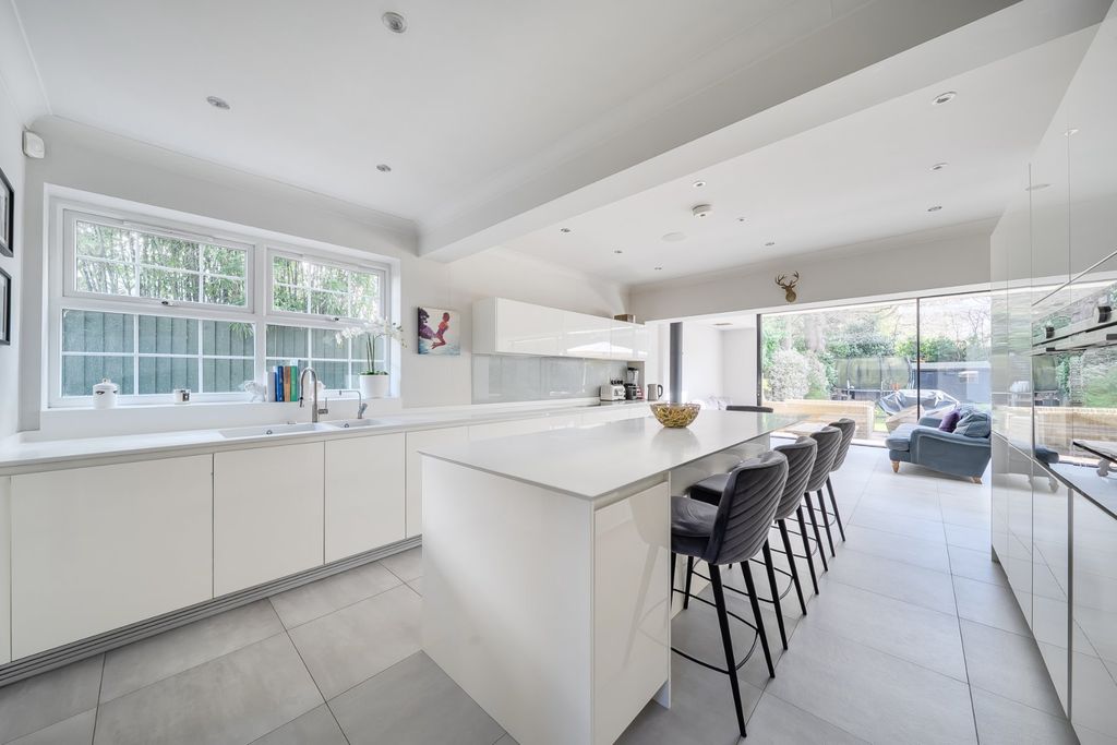 Additional image 3 of 6 bed detached house for salePyrford, Surrey GU22