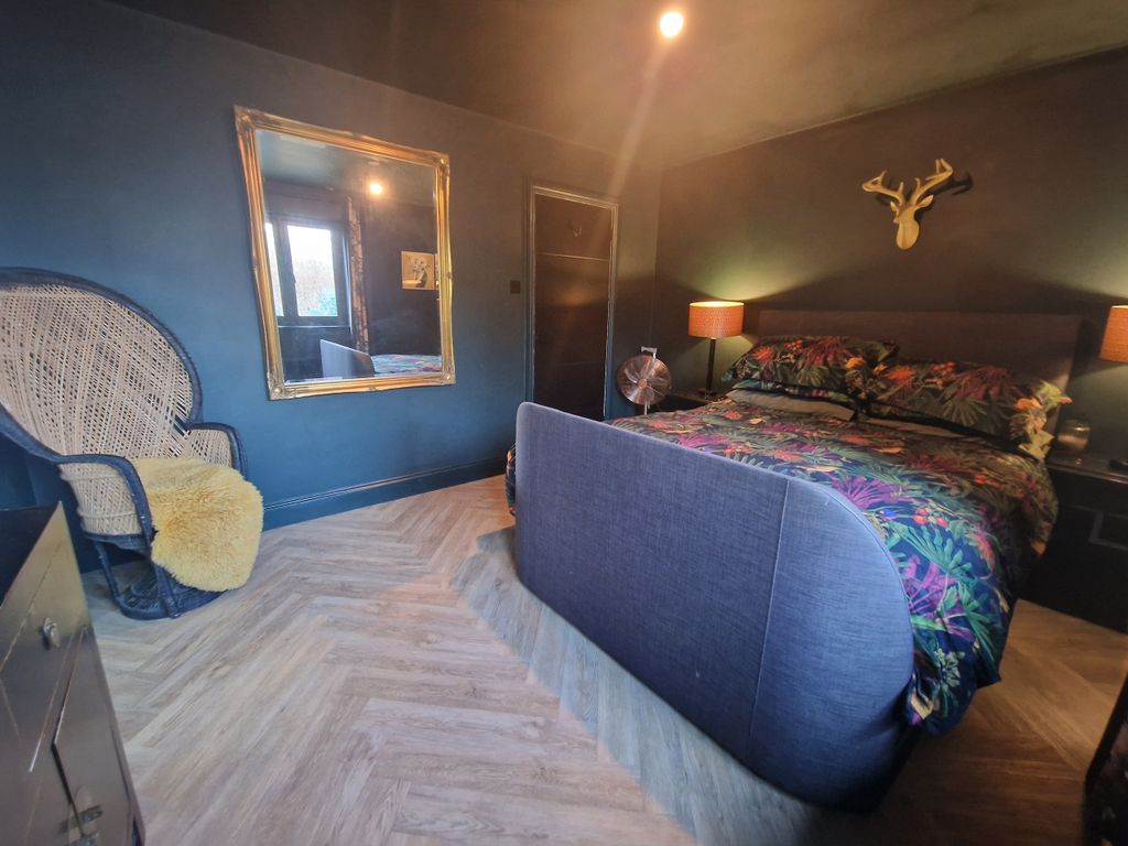Additional image 11 of 5 bed detached house for salePengwerne, St. Nicholas Park, Yeovil BA20