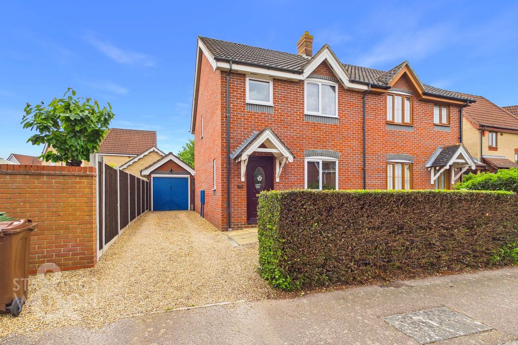 Additional image 21 of 3 bed semi-detached house for saleBramble Way, Wymondham NR18