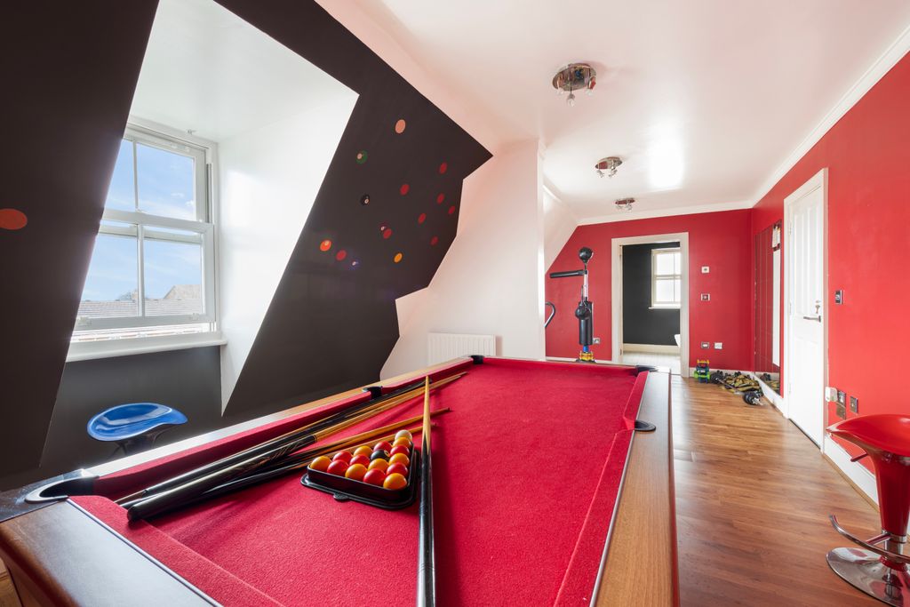 Additional image 16 of 6 bed detached house for saleLewiston Close, Worcester Park KT4