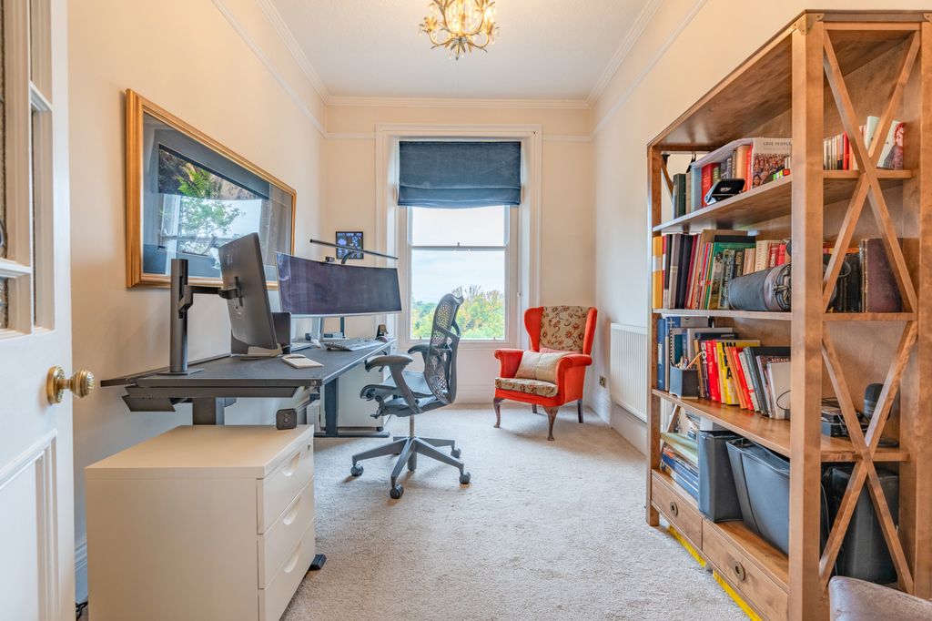 Additional image 29 of 4 bed semi-detached house for saleHeron Lodge, London Road, Worcester WR5