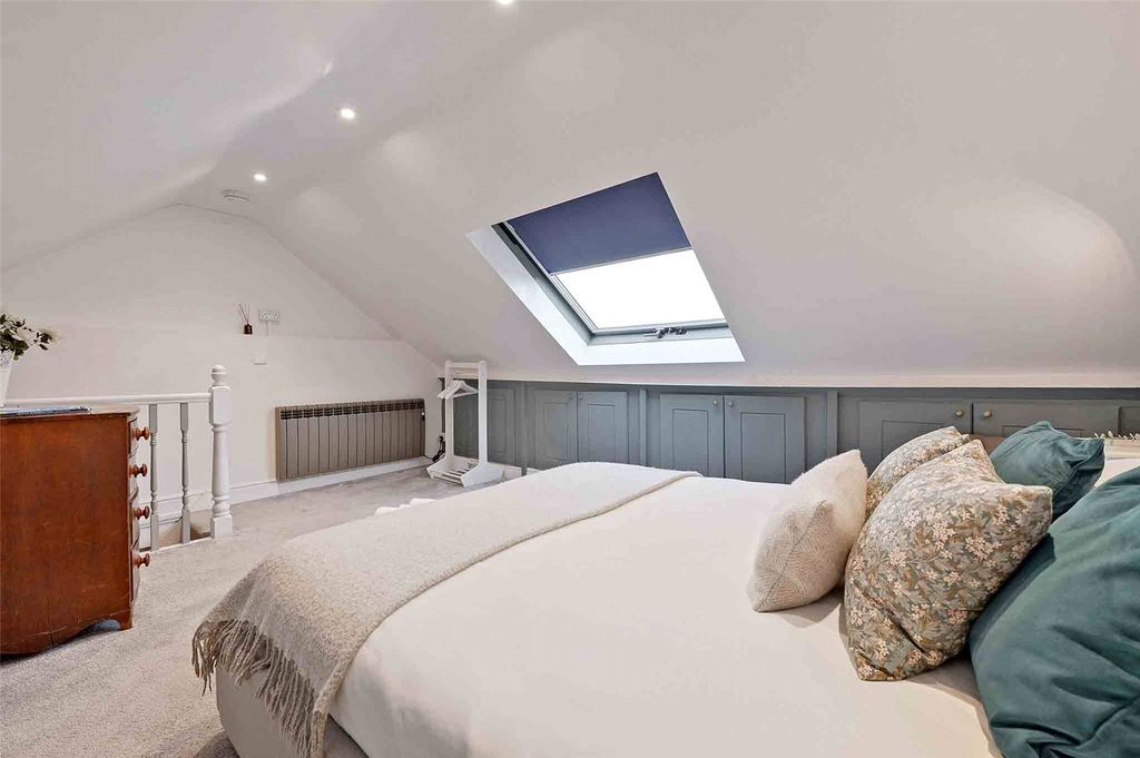 Additional image 14 of 3 bed maisonette for saleBexley Street, Windsor, Berkshire SL4
